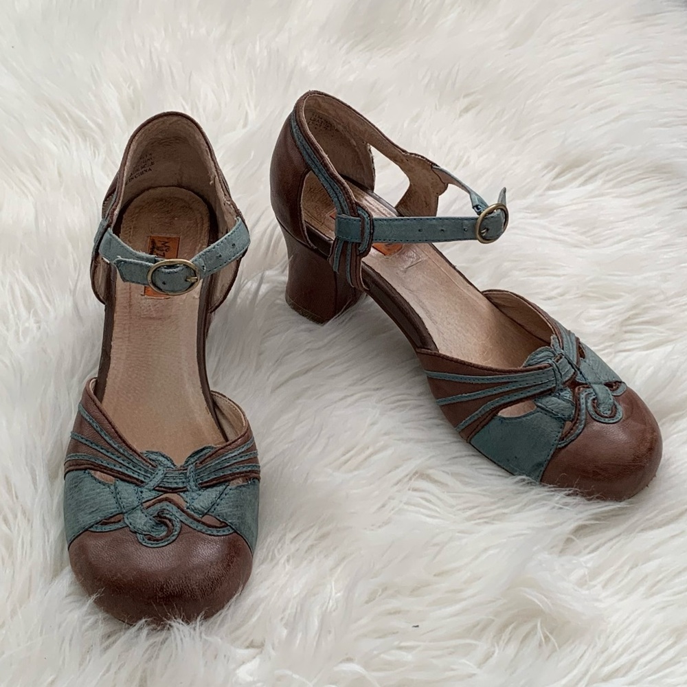 2017.Miz Mooz Eloy Mary Jane leather heels